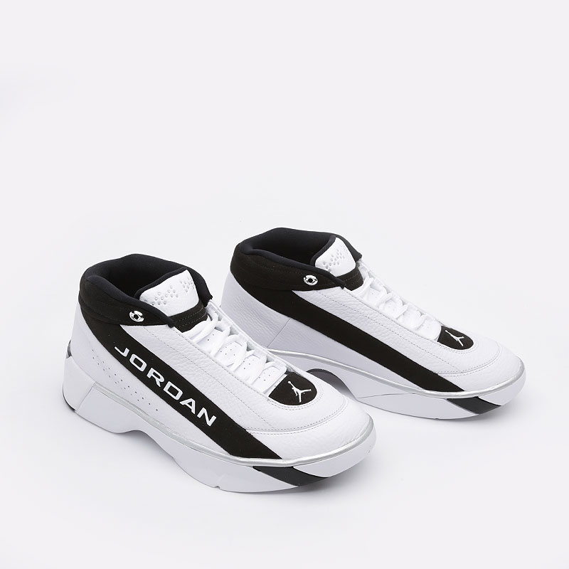 мужские белые кроссовки Jordan Team Showcase CD4150-100 - цена, описание, фото 2